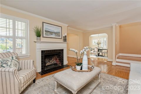 2212 Charlotte Drive