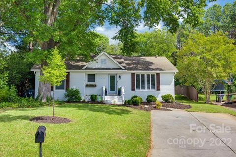 1126 Eastview Drive