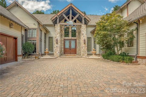 13915 Grand Palisades Parkway
