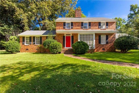 1010 Forest Drive