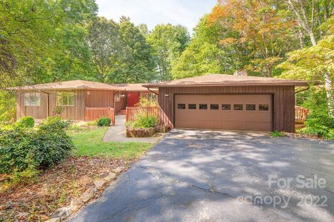 15 Gardenwood Drive