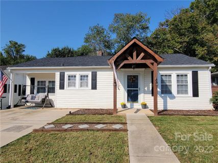 416 Edgewood Drive