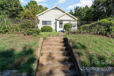1403 N Davidson Street