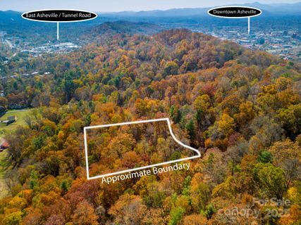 000 Vance Gap Road active home in Sunset Mountain, Asheville, NC