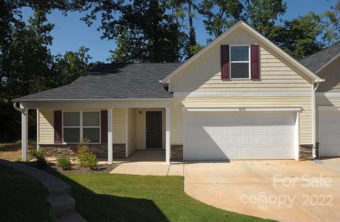 1215 Amberlight Circle sold home in Greystone, Salisbury, NC