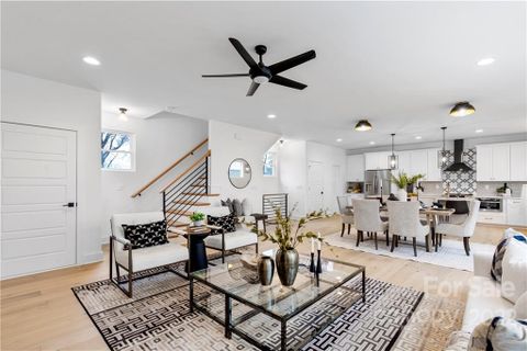 306 Wesley Heights Way