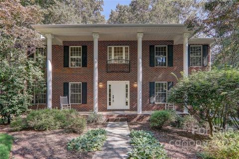 219 Sweetwater Hills Drive