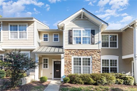Previously sold for $307,000