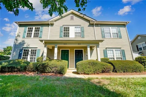 3922 Mohawk Court