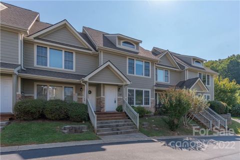 122 Rotunda Circle sold home in Scenic View Terrace, Asheville, NC