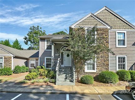 1841 Fairlawn Court