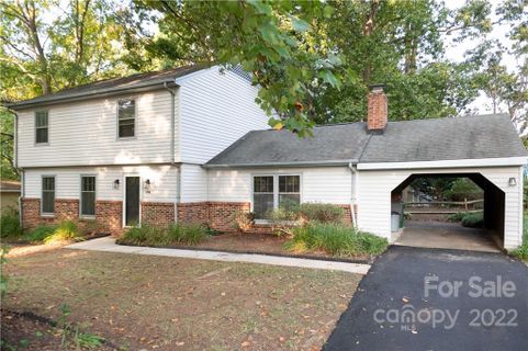 5900 Cabotwood Lane sold home in Woodburn, Charlotte, NC