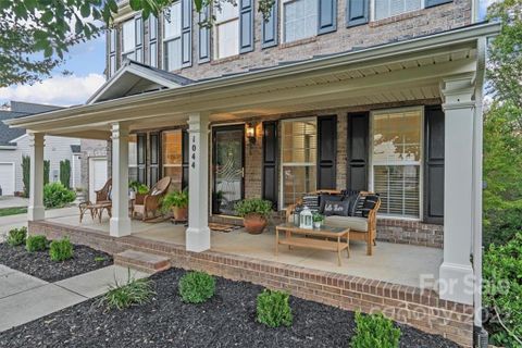 1044 Glen Laurel Drive
