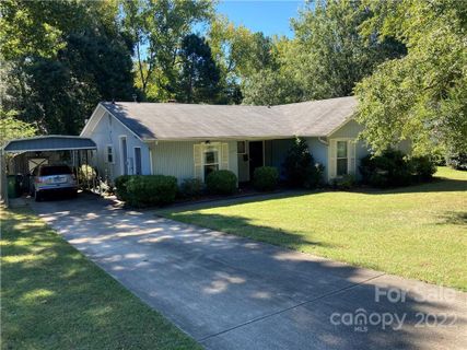 8623 Timbercrest Circle