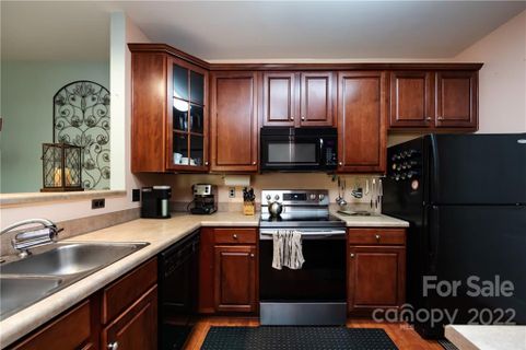 11217 Hyde Pointe Court