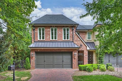 109 Huntley Place