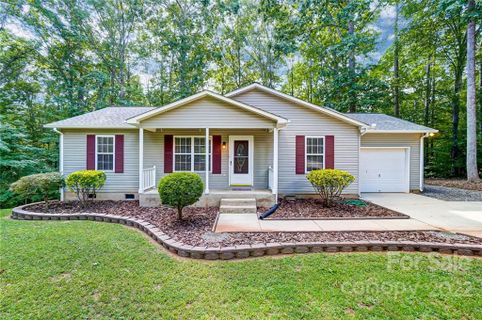 125 Lismark Drive sold home in Oakbrook, Mooresville, NC