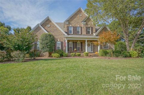 Previously sold for $710,000