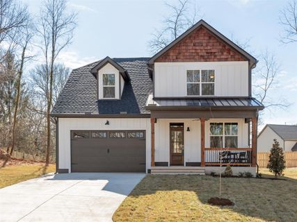 34 Myrtle Lee Cove