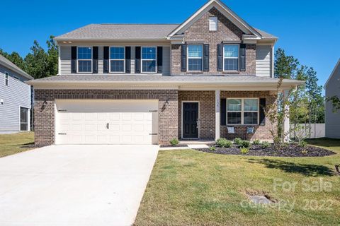 135 Rooster Tail Lane