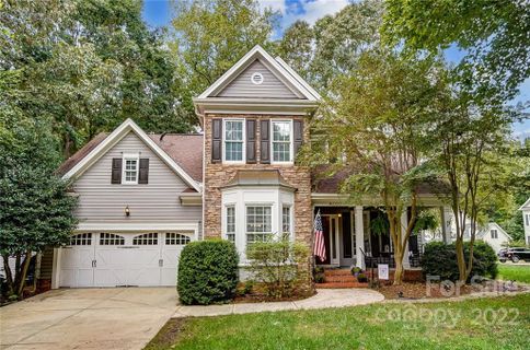 4000 Country Oaks Drive