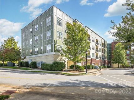 42 Schenck Parkway 304