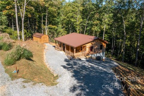 181 Pack Drive sold home in Wolf Ridge Estates, Spruce Pine, NC