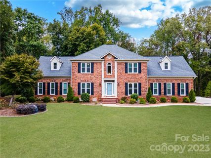 1216 Fawn Ridge Road
