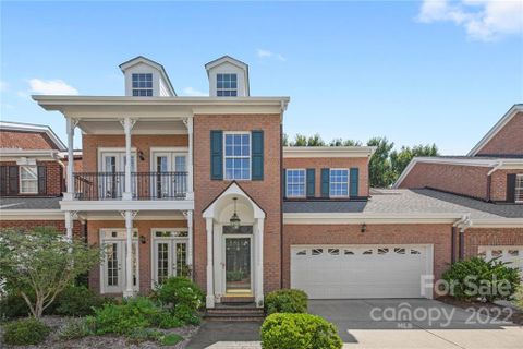 9017 Bonnie Briar Circle