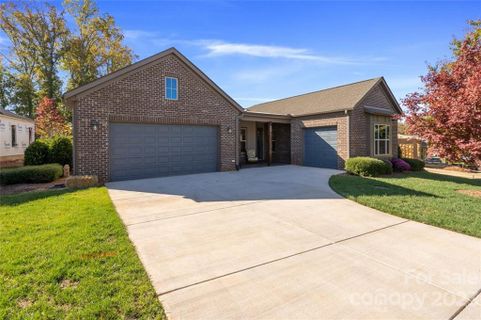 262 Hemlock Bluff Court