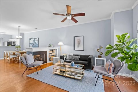 1146 Kurt Court
