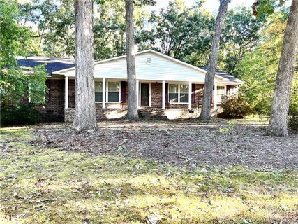 106 Oak Leaf Lane sold home in Edgewood Acres, Wingate, NC