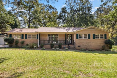 881 Belaire Drive
