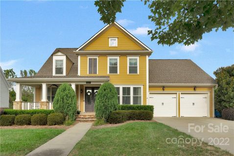 14615 Country Lake Drive