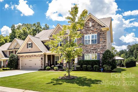 6102 Scarlet Oak Court