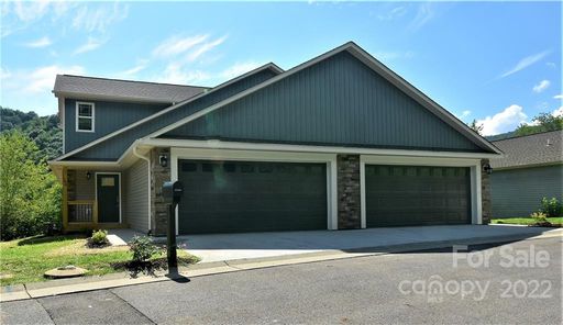 204 Lot 14b February Lane Lot 14B sold home in The Meadows at Campbell Mountain, Waynesville, NC