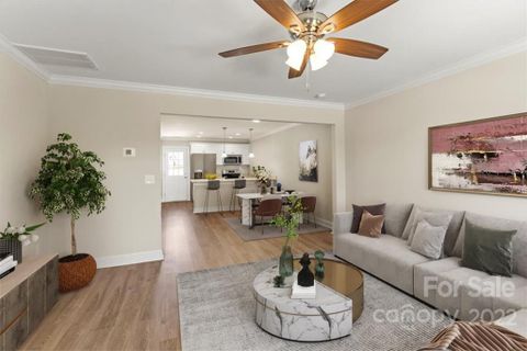 3961 Hemingway Drive