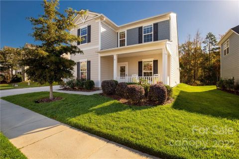 15700 Reynolds Drive