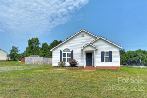7033 Windsong Way sold home in Windward Oaks, Wingate, NC