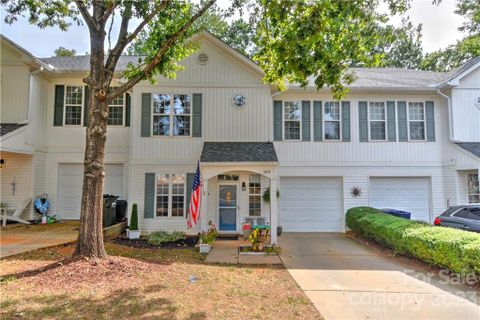 3818 Fern Run Court sold home in Glenridge, Fort Mill, SC