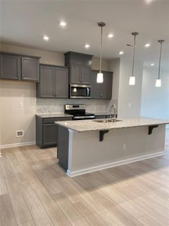 3134 Pirates Place 72