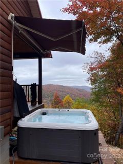 325 Rockhouse Ridge sold home in White Rock, Lenoir, NC