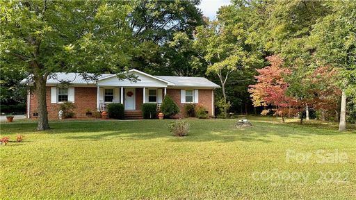9609 Forest Drive sold home in Forest Acres, Charlotte, NC