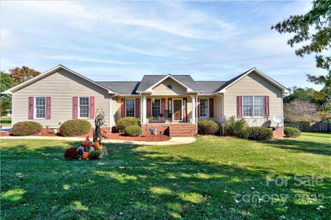 755 Skinner Road