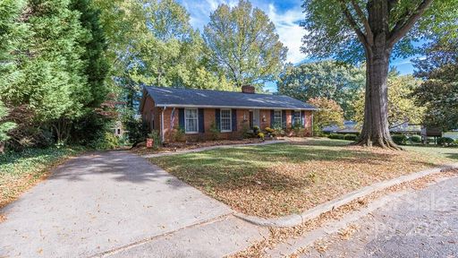 520 Treasure Lane