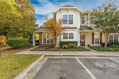 903 Azurine Circle