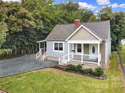 1106 Pryor Street sold home in Summit View, Charlotte, NC