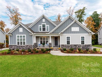 8709 Raven Top Drive