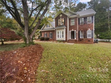 1533 Hawthorne Drive