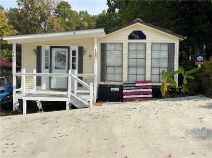 Previously sold for $140,000